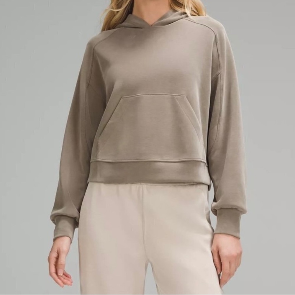 lululemon athletica Softstreme Hoodie Nomad-Size 4